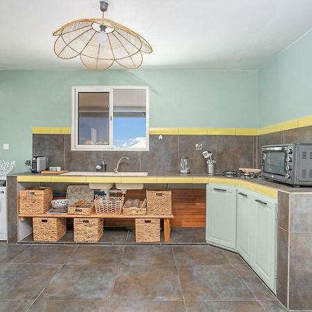 Appartement B Francois Le François Exteriör bild